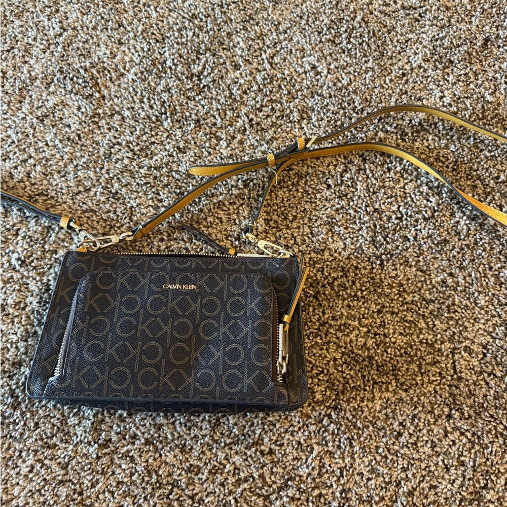 Calvin Klein Black Crossbody Bag with Gold Chain